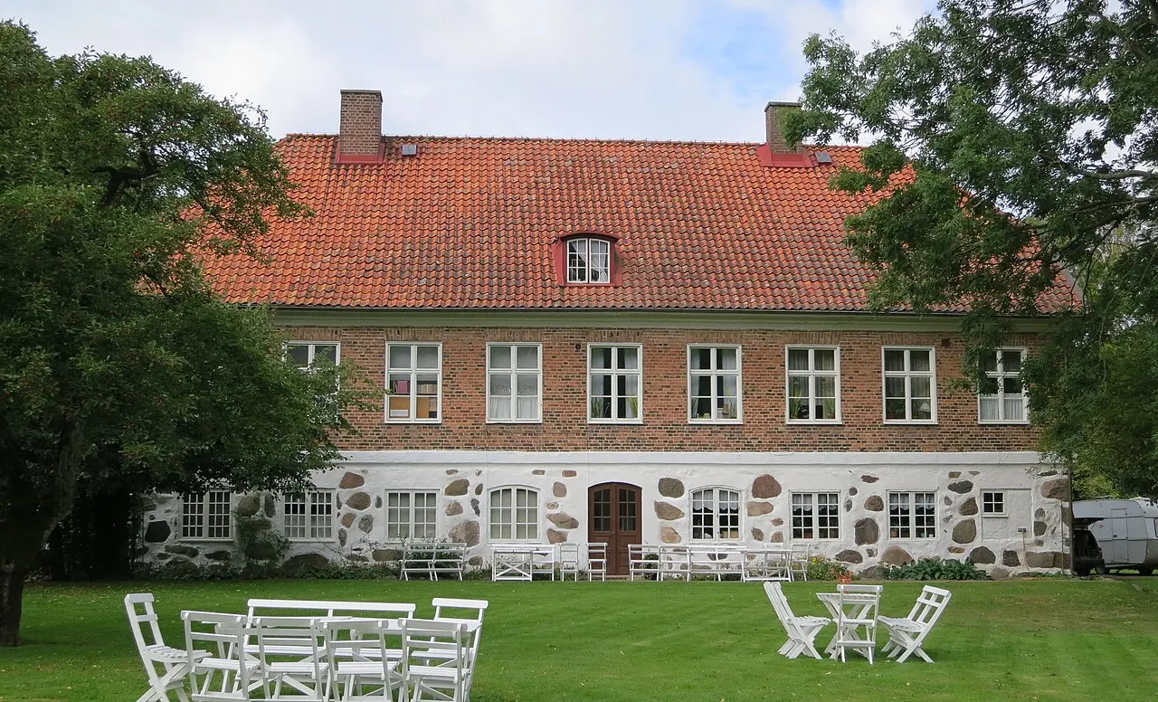 Norra Vrams prästgård, nu hembygdsmuseum