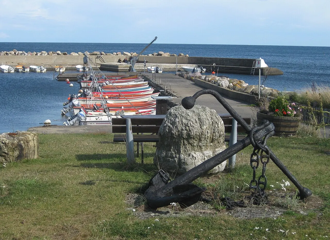 Delar av norra hamnen i Brantevik. Skåne
