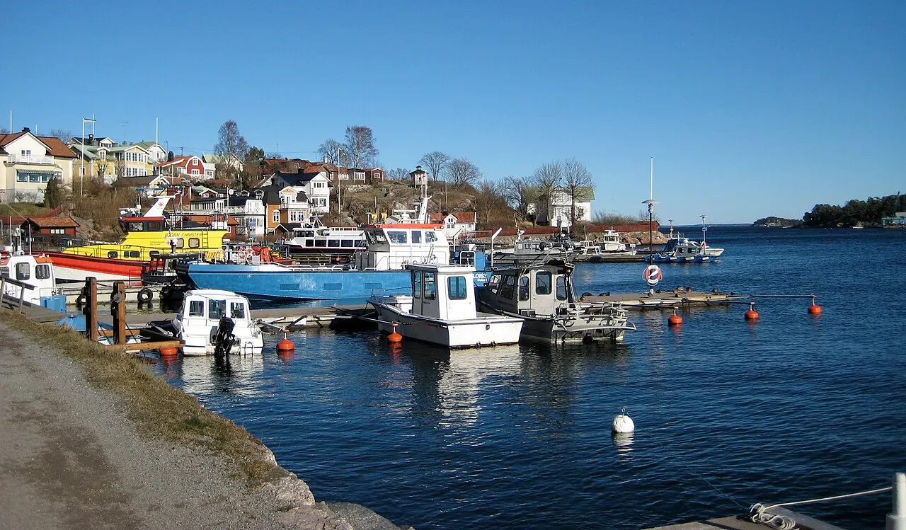 Fiskarhamnen i Dalarö (Haninge kommun, Stockholms skärgård, Sverige)