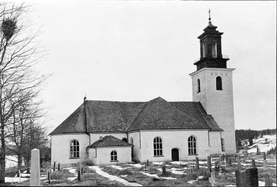 Gunnarskogs kyrka mot norr