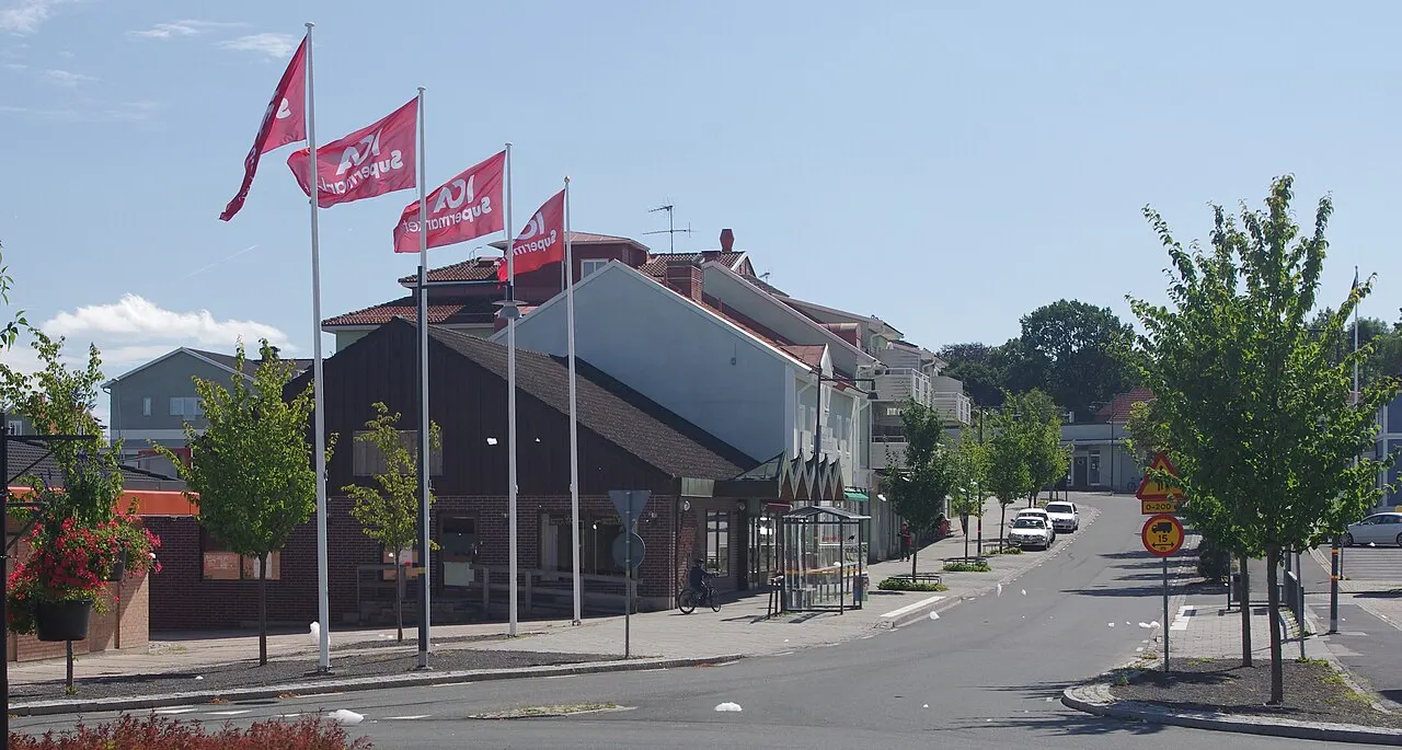 Centrum vid torget i Habo, centralort i Habo kommun.