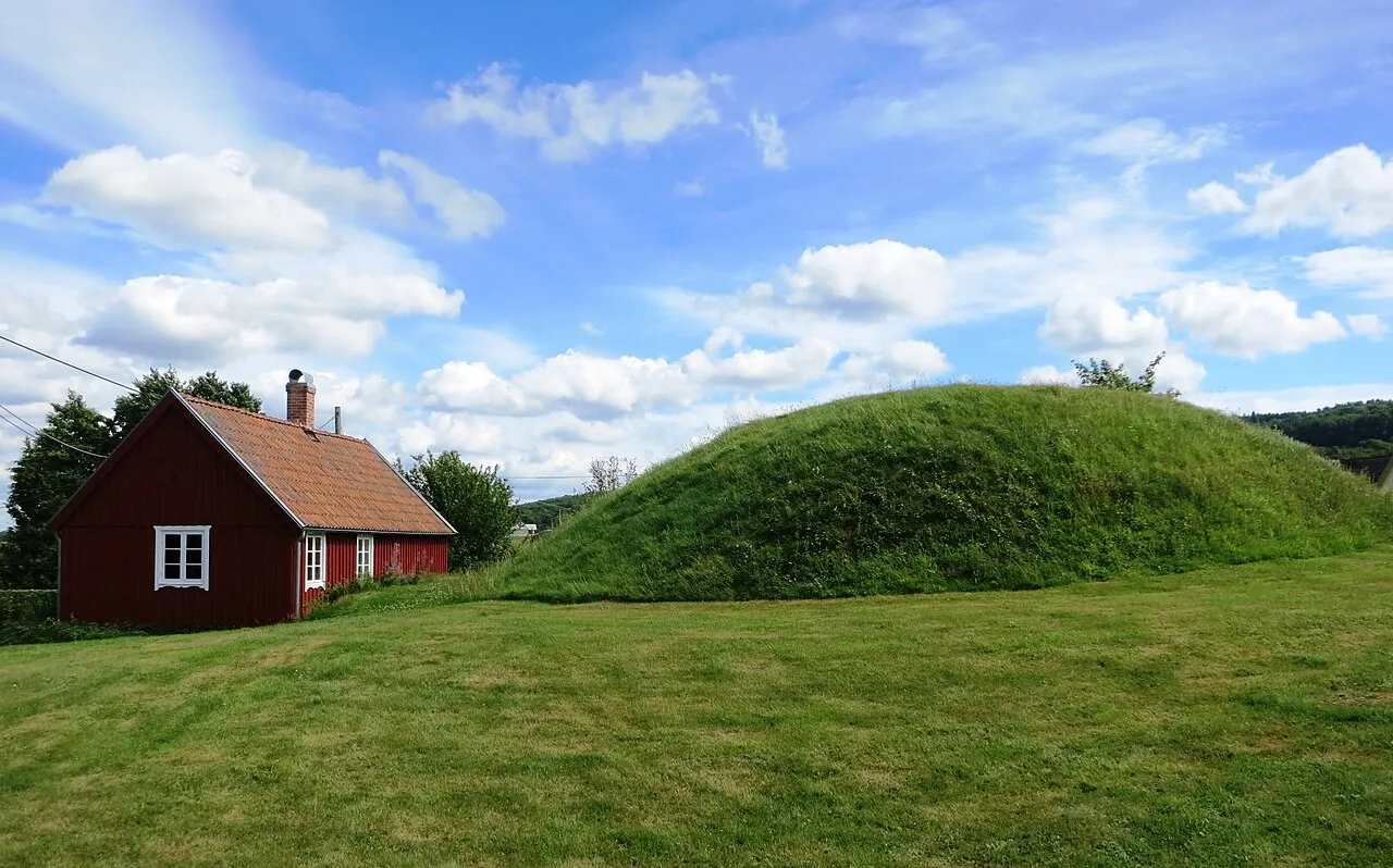 Lugnarohögen i Hasslöv i Laholms kommun