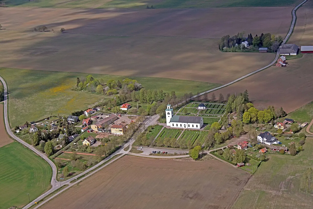 Klockrike kyrkby