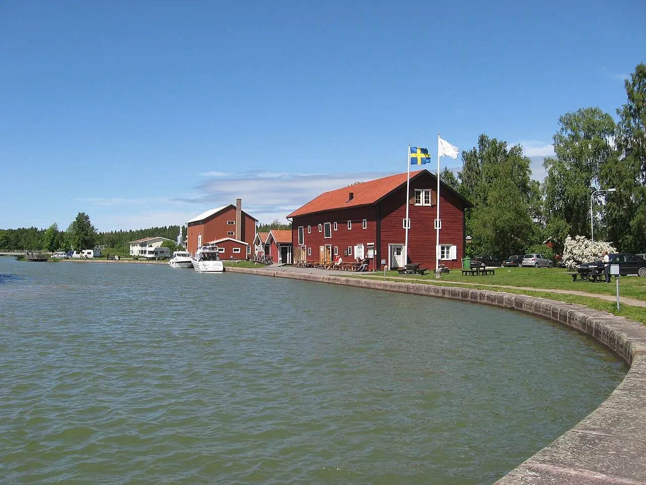 Hamnmagasinet i Lyrestad