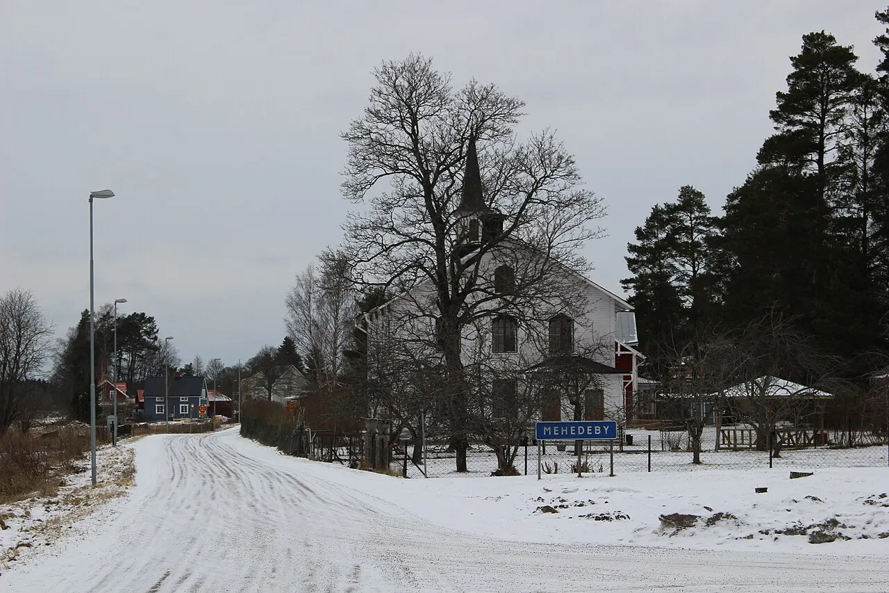 Vy mot norr. Mehedeby missionshus.
