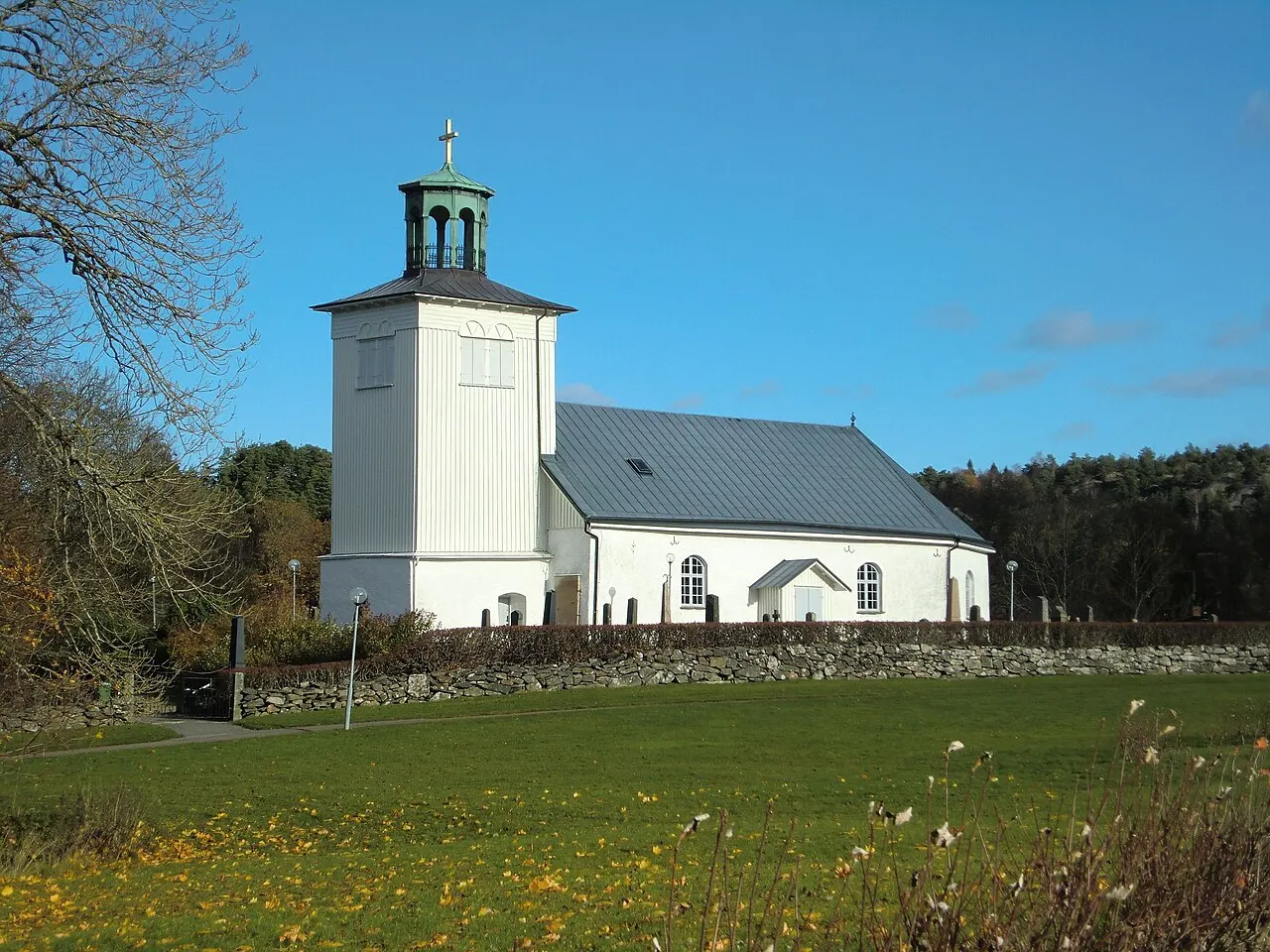 Nödinge kyrka, i Ale kommun norr om Göteborg.