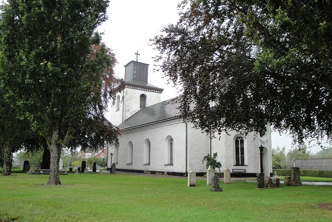 Östra Ljungby kyrka (Östra Ljungby 32:1)