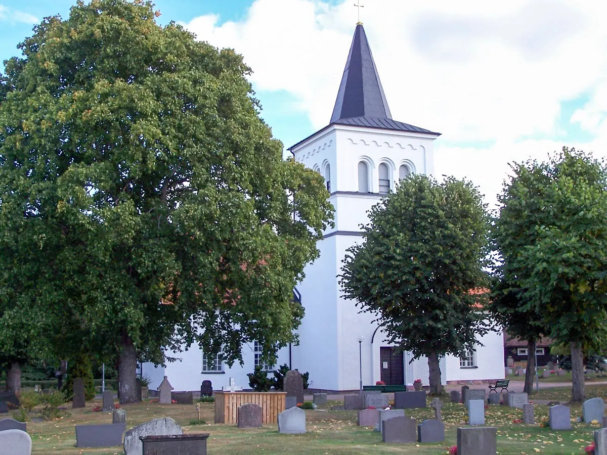 Påskallaviks kyrka, Sverige