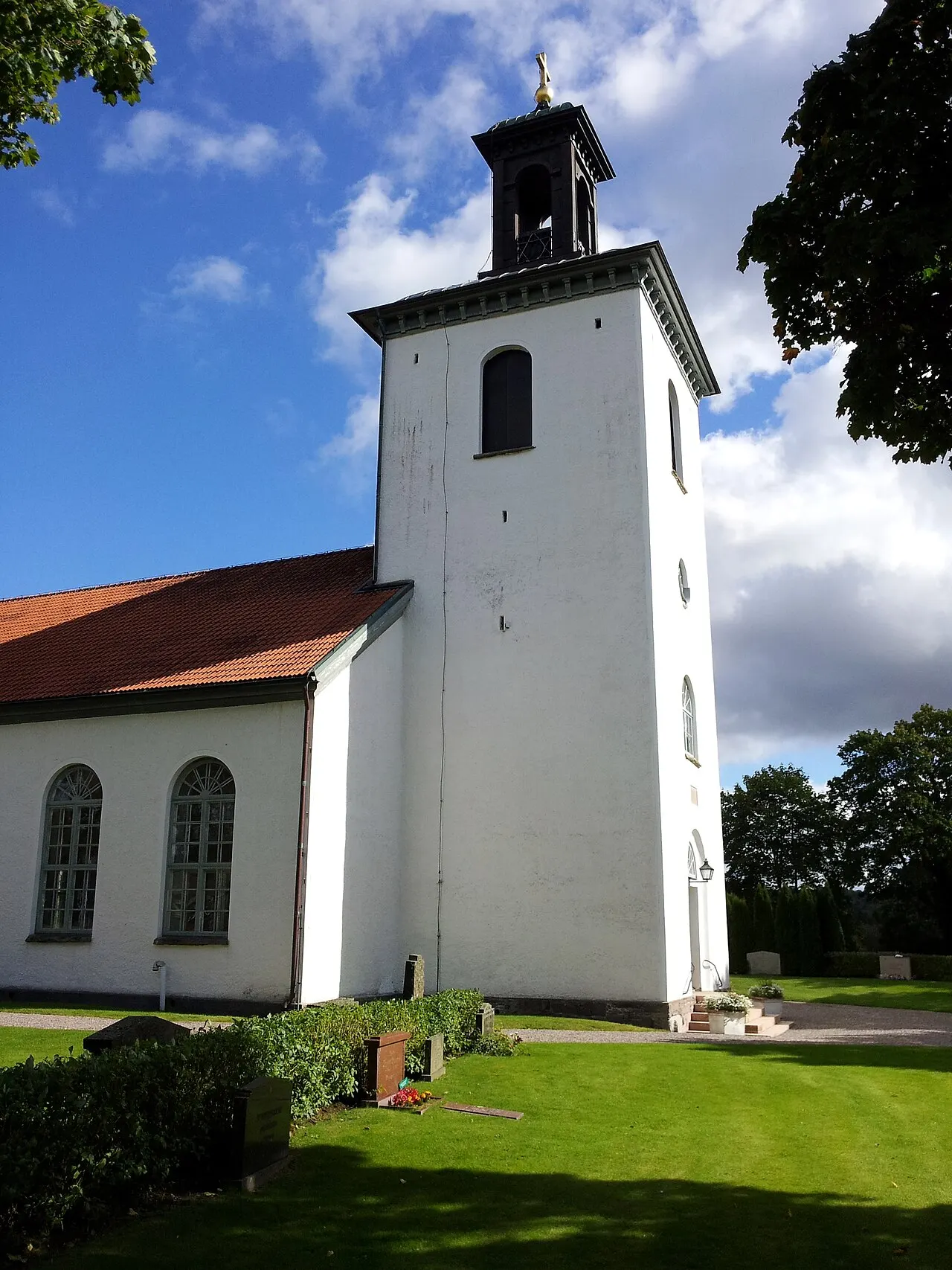 Sandhults kyrka (Sandhult 9:1)