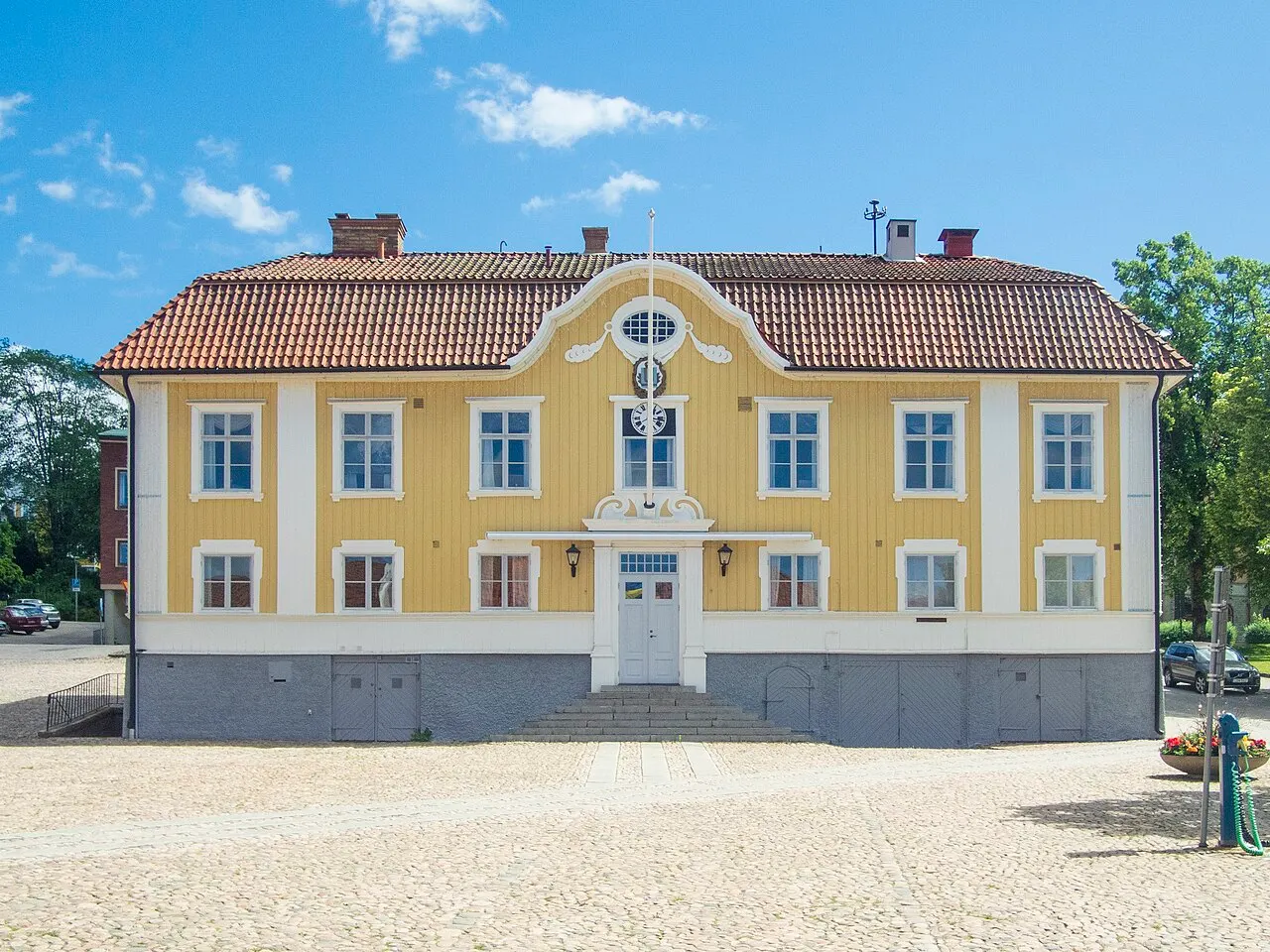 Ulricehamns rådhus. Byggnaden fungerade som rådhus mellan 1790 - 1947. Byggnadsår 1789-1790. Peter Svenson (Byggmästare) Thure Wennberg…