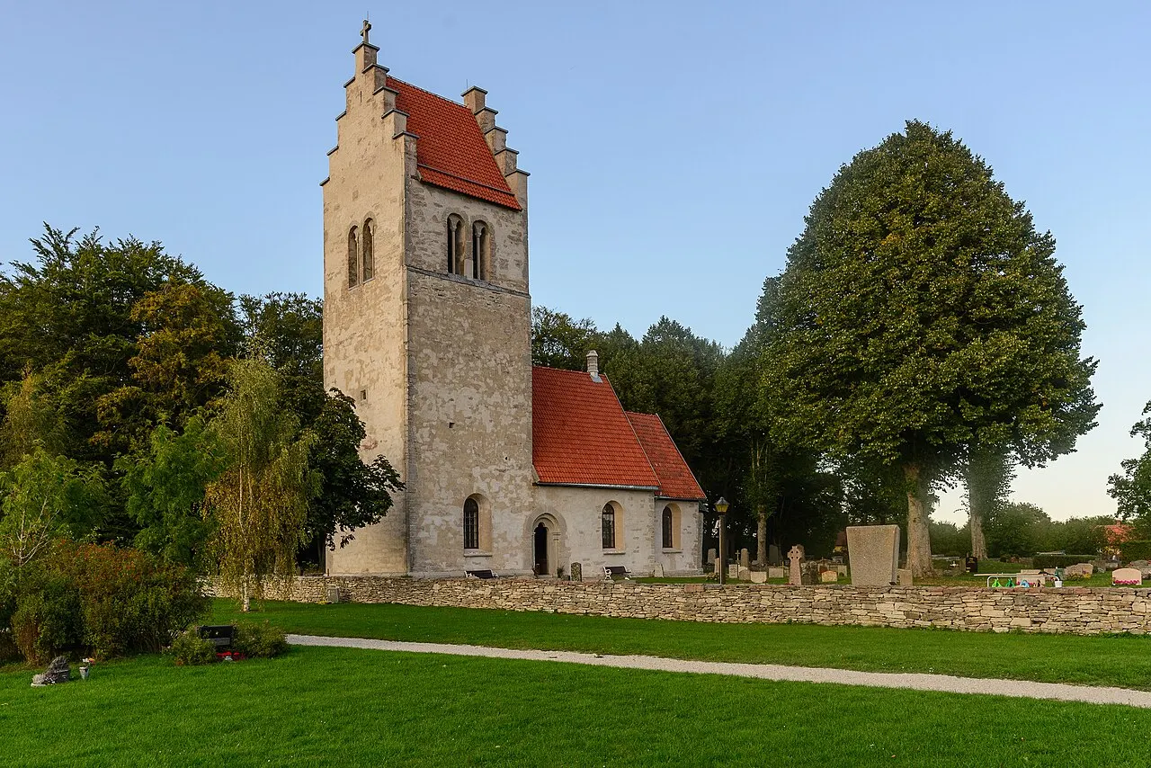 Västerhejde kyrka (Västerhejde kyrkogården 1:1)